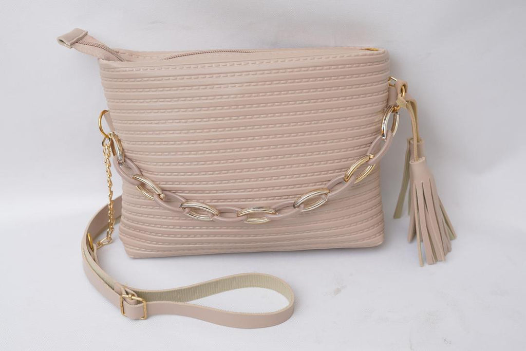 Trendy Women's Lining Textured Hand Bag